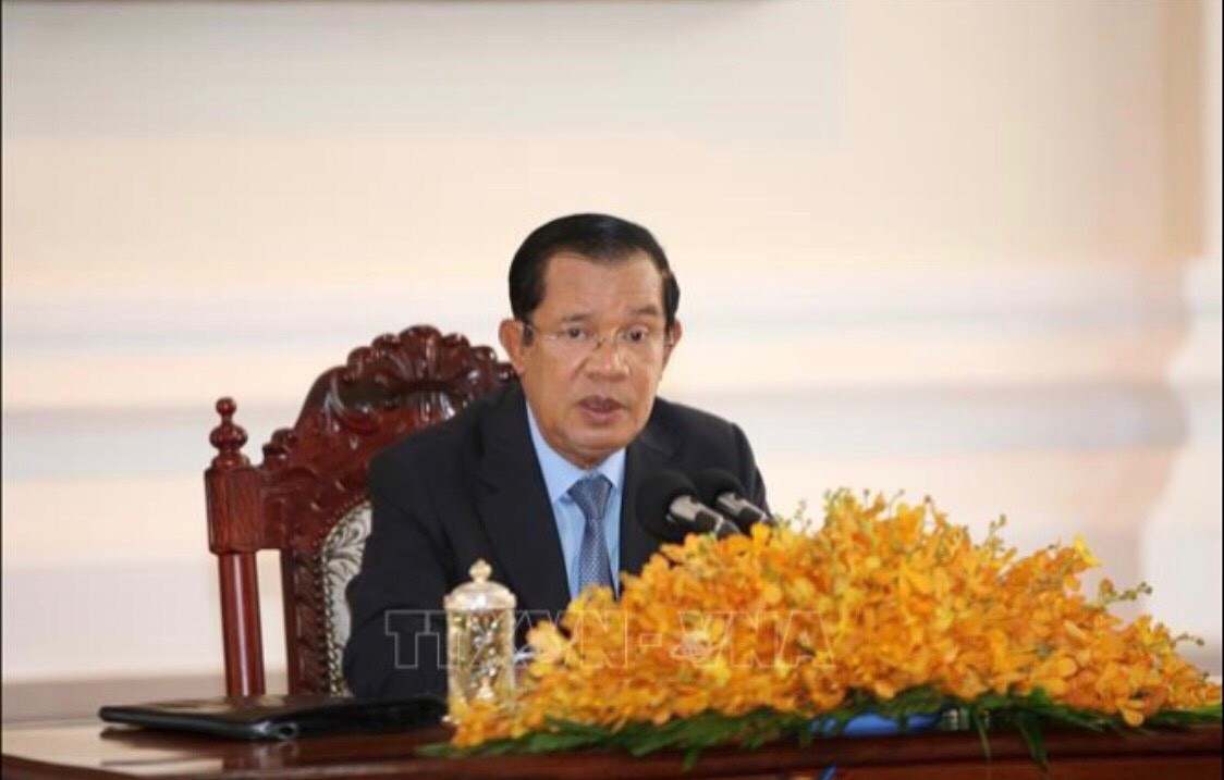 Les dirigeants cambodgiens adressent leurs vœux au Vietnam pour le Têt